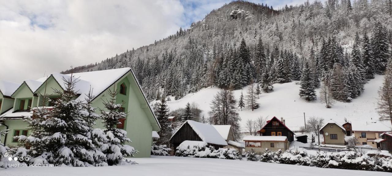 Penzion Soltis Liptovske Revuce Exterior foto
